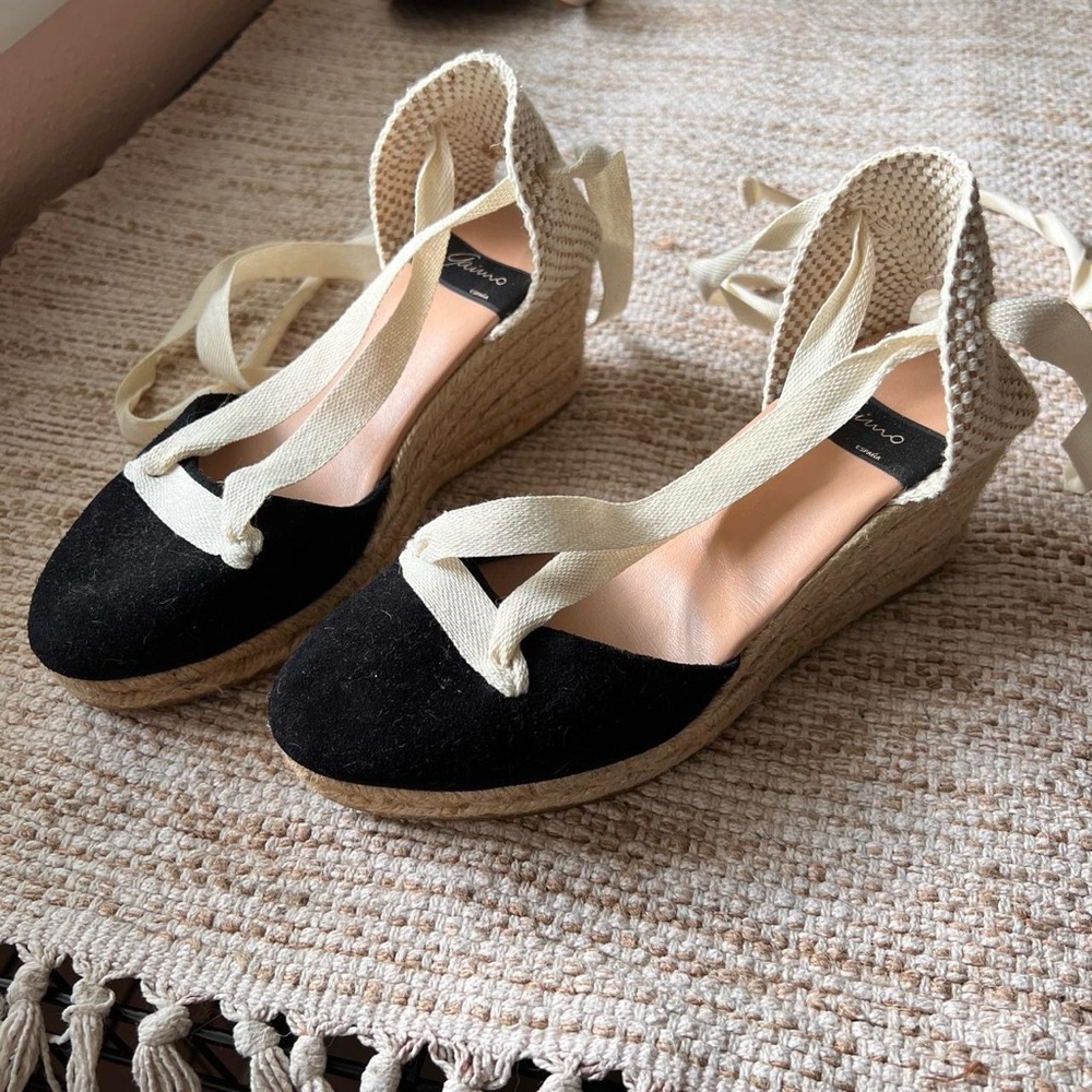 Black and Cream Espadrille Wedge Sandals